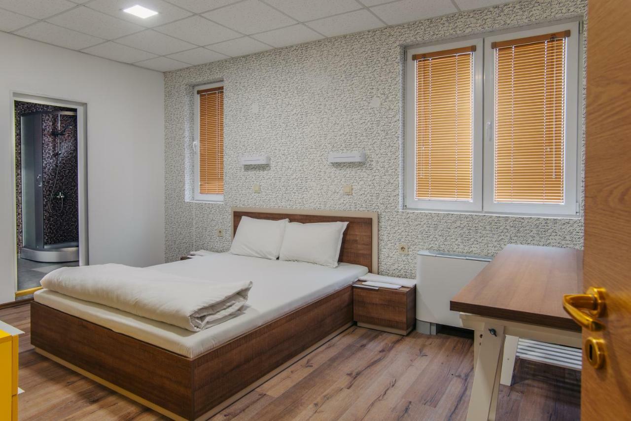 Pansion Storgozia Lejlighedshotel Pleven Eksteriør billede